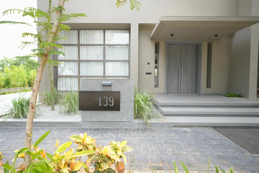 Kalrav Seasons, Weekend villas, 1 – 3 BHK, Lakshmanpura, Kadi Road, about 5 minutes from Thol Lake, Ahmedabad
